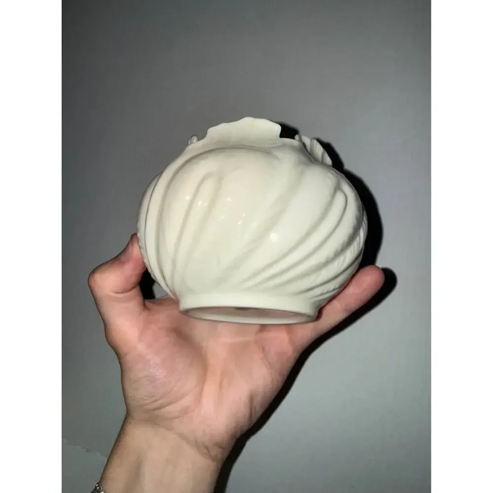 Belleek authentic vintage